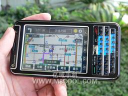Leady K3288 - телефон со встроенным GPS-приёмником и QWERTY-клавиатурой